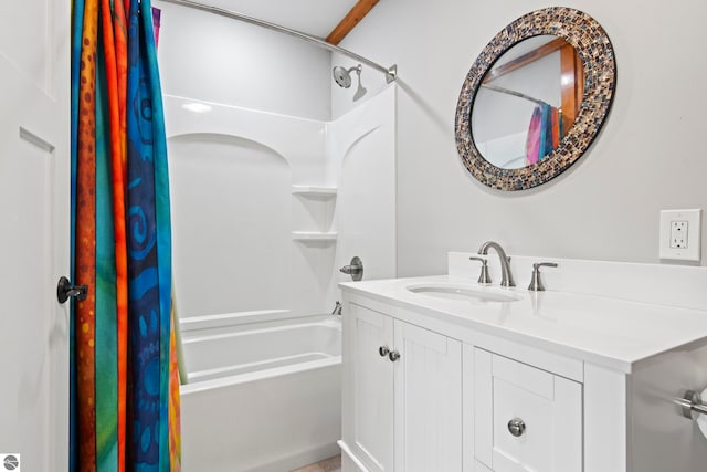 2664 Chandler Rd, Traverse City, MI 49686 - bathroom featuring shower / tub combo with curtain and vanity