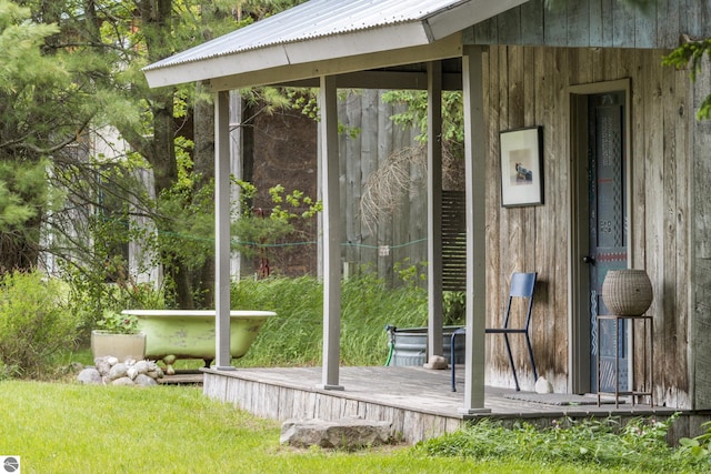 3362 S French Rd, Cedar, MI 49621 - view of doorway