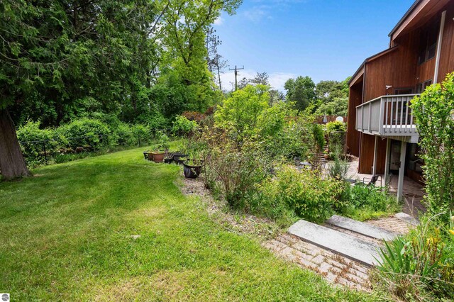 4340 E Huron River Dr, Ann Arbor, MI 48105 - view of green lawn