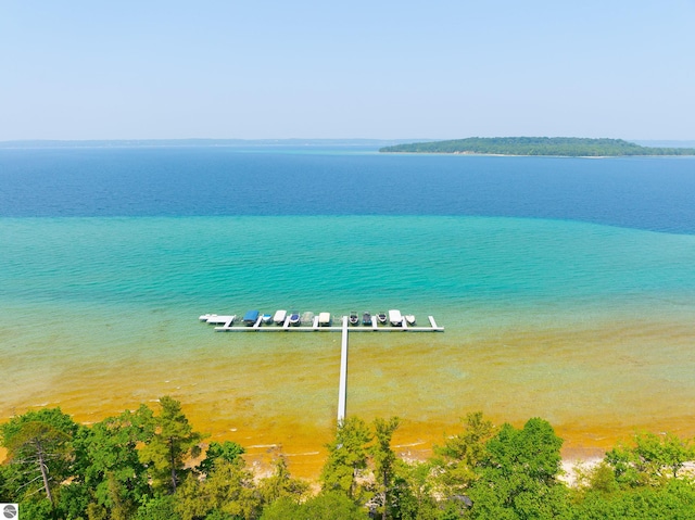 1259 Lin Dale Dr, Traverse City, MI 49686 - water view