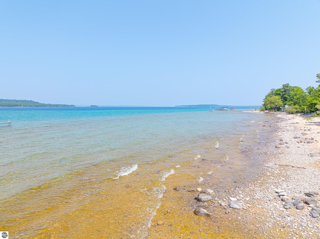1259 Lin Dale Dr, Traverse City, MI 49686 - water view