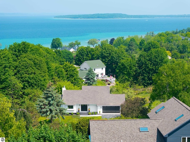 1259 Lin Dale Dr, Traverse City, MI 49686 - aerial view of property and surrounding area featuring a large body of water