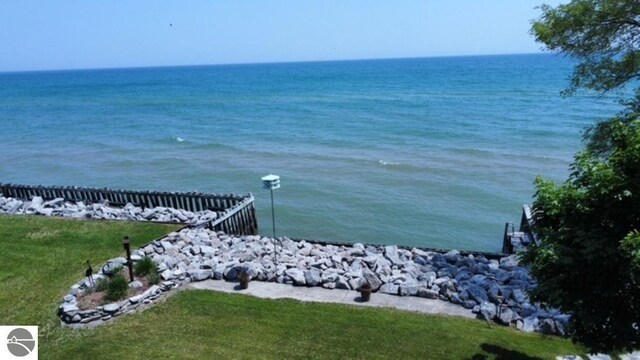 589 Pine Ln, East Tawas, MI 48730 - water view