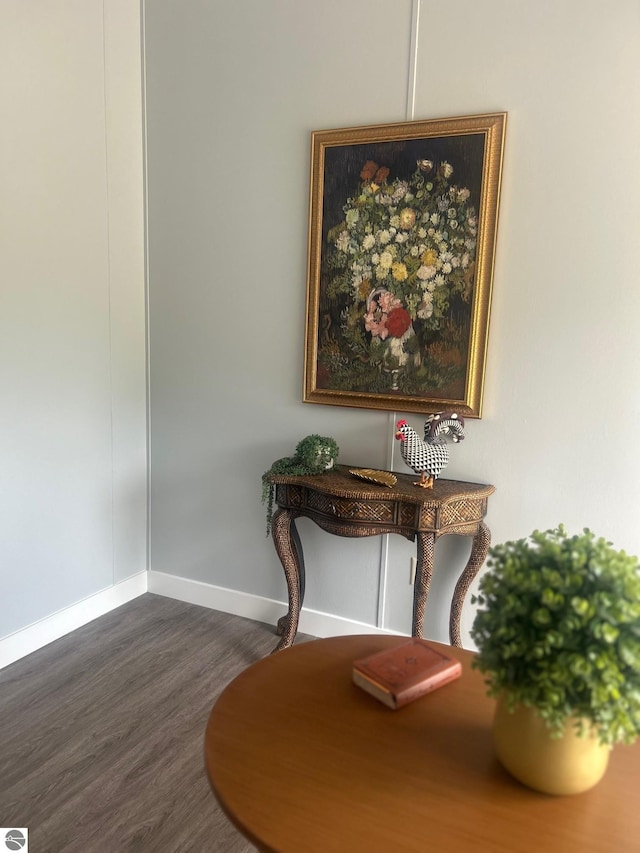 5819 Indian Ln, Weidman, MI 48893 - detailed view of wood finished floors and baseboards