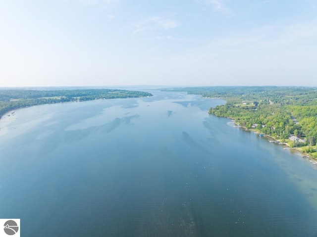 1851 S Lake Shore Dr, Lake Leelanau, MI 49653
