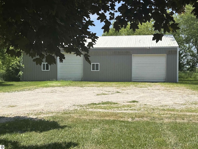 1339 S Melita Rd, Sterling, MI 48659 - detached garage featuring dirt driveway
