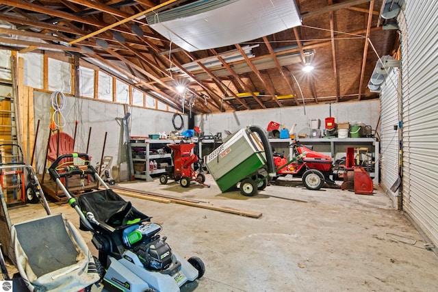 9420 E Traverse Hwy, Traverse City, MI 49684 - garage with a workshop area