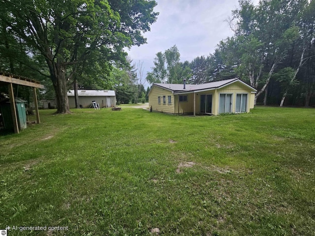 622 W Houghton Lake Rd, Lake City, MI 49651 - view of grassy yard