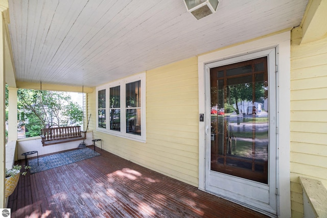 311 E Bennett Ave, Mount Pleasant, MI 48858 - view of wooden porch