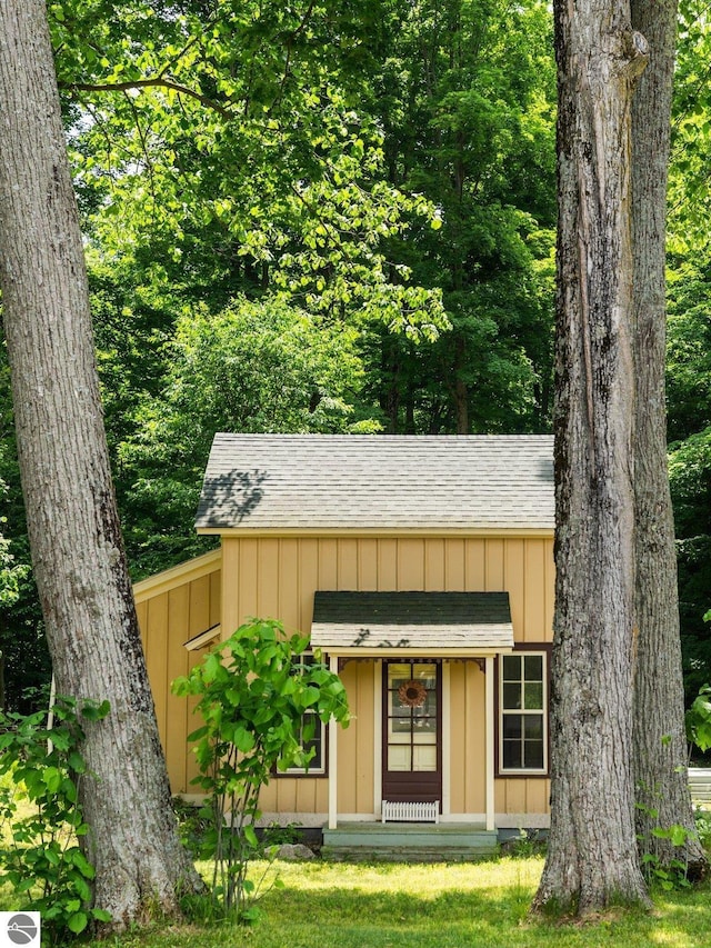 10090 E 48th Rd, Cadillac, MI 49601 - view of outdoor structure