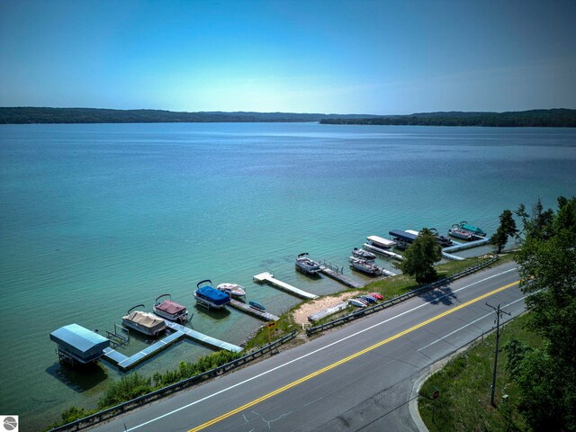 4079 E Oxford Dr, Leland, MI 49654 - aerial view of a large body of water