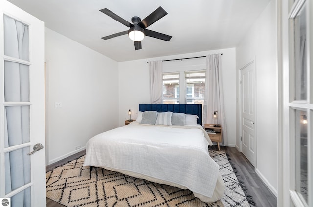 503 N Kinney Ave, Mount Pleasant, MI 48858 - bedroom with wood finished floors and ceiling fan