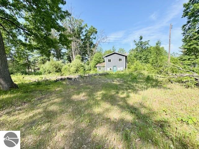 4629 Filter Rd, Harrison, MI 48625 - view of yard