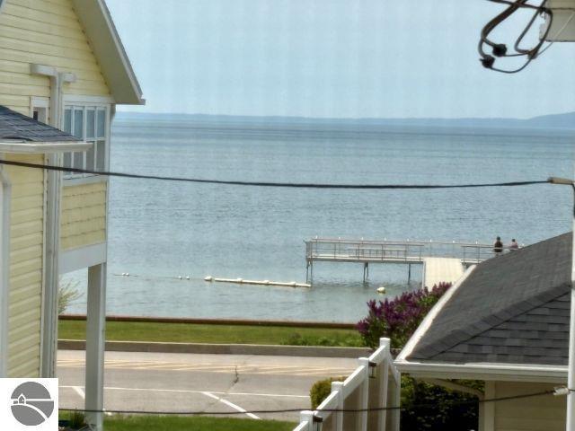 180 S Benzie Blvd, Beulah, MI 49617 - water view