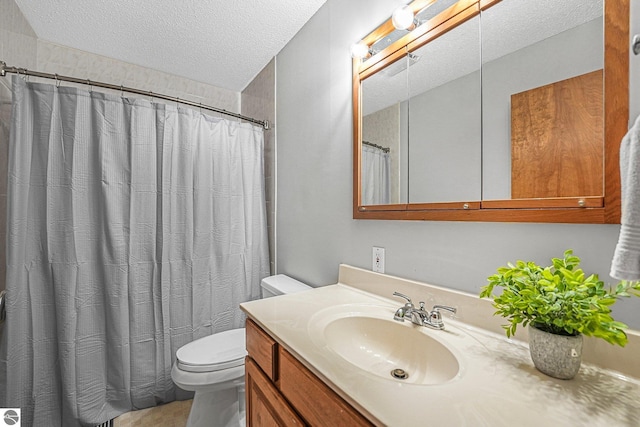 10085 Harmony Dr, Interlochen, MI 49643 - full bathroom with a textured ceiling, vanity, and curtained shower