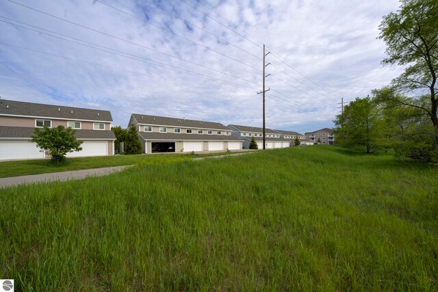 982 Lake Ridge Dr Unit 10, Traverse City, MI 49684 - view of property