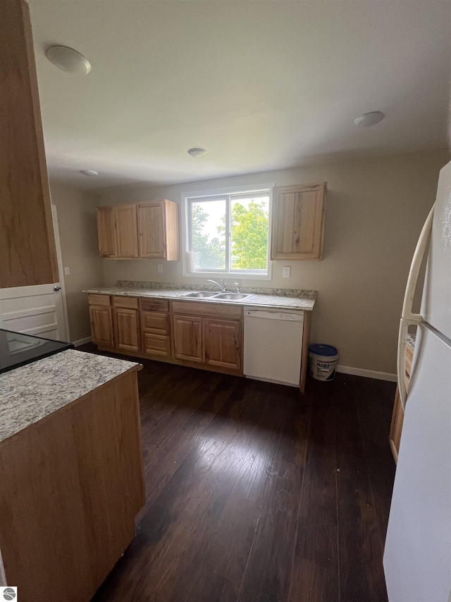 2507 N Lincoln Rd, Rosebush, MI 48878 - kitchen featuring white appliances, light brown cabinets, light countertops, and dark wood-style flooring