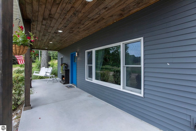 23736 110th Ave, Tustin, MI 49688 - view of covered porch