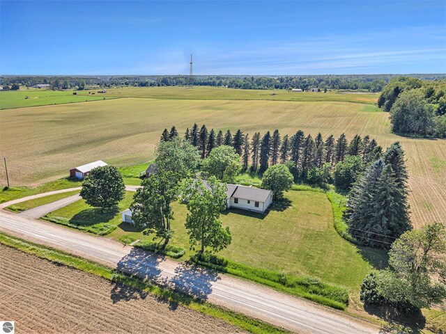 1520 Kuehn Rd, Sterling, MI 48659 - overview of rural landscape