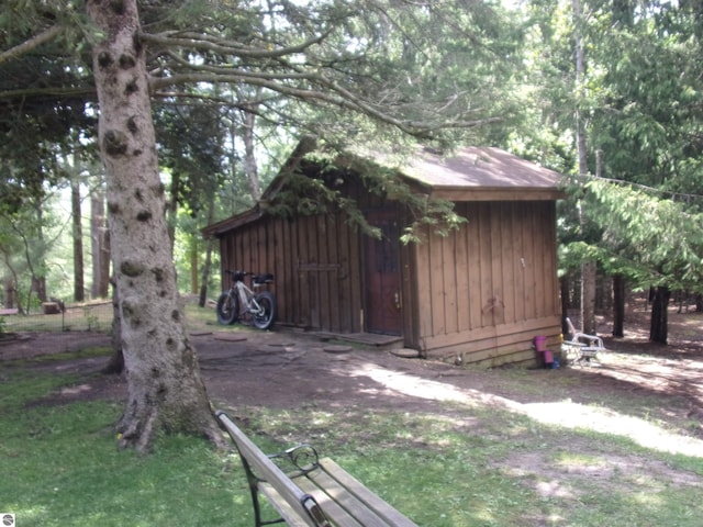 60 Sheer Rd, East Tawas, MI 48730 - view of yard featuring a shed