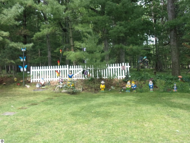60 Sheer Rd, East Tawas, MI 48730 - view of yard