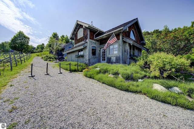 10702 E Hill Top Rd, Suttons Bay, MI 49682 - view of front of home