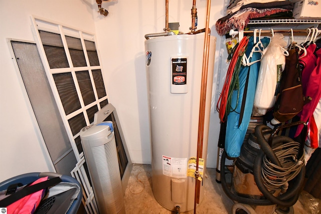 13354 Stover Rd Unit 6, Charlevoix, MI 49720 - utilities featuring water heater