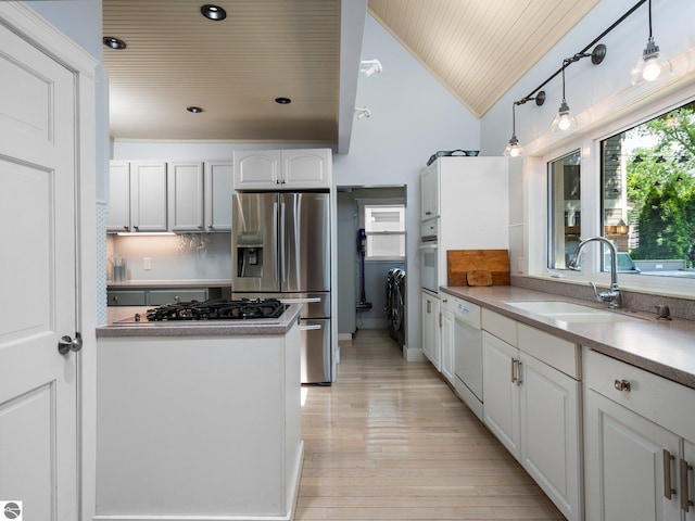 823 Randolph St, Traverse City, MI 49684