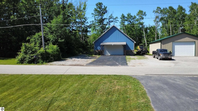 7851 White Birch Dr, Farwell, MI 48622 - view of detached garage
