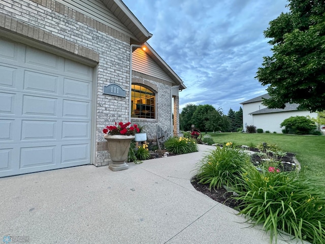 exterior space with a lawn