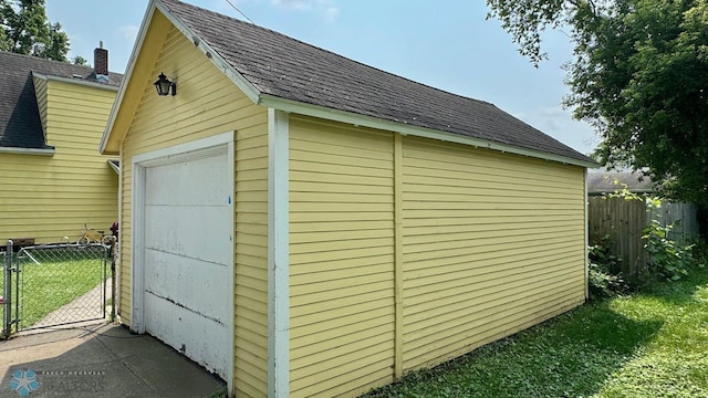 view of outdoor structure