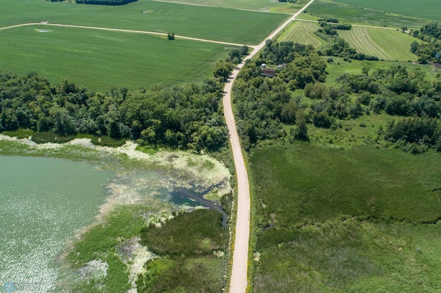 bird's eye view featuring a rural view and a water view