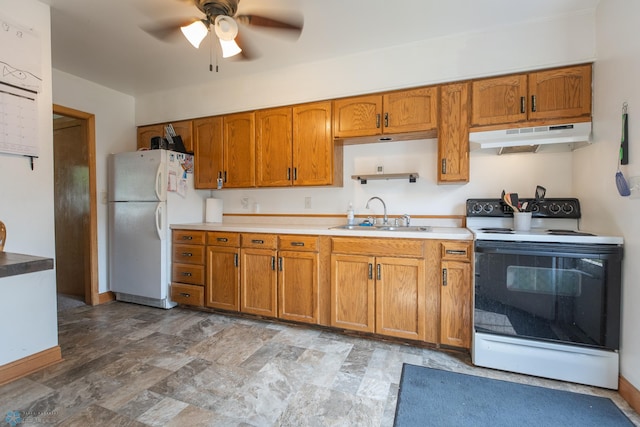 kitchen featuring sink, ceiling fan, and white appliances