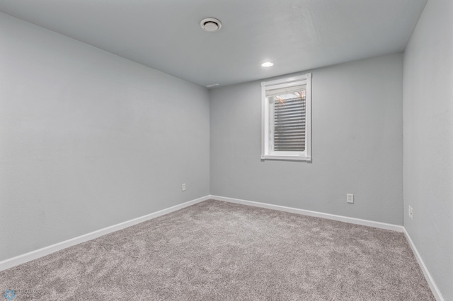 view of carpeted spare room