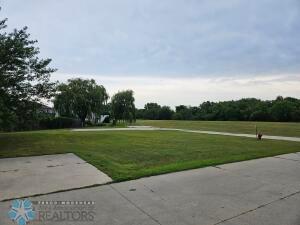 3959 S 33rd St, Fargo ND, 58104 land for sale