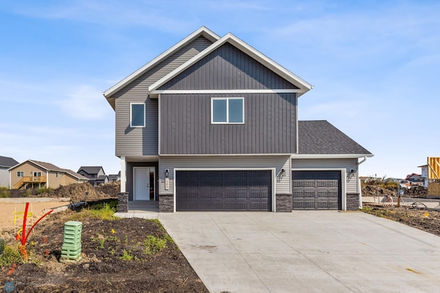 view of front facade with a garage