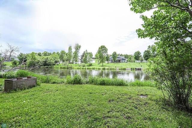 view of water feature