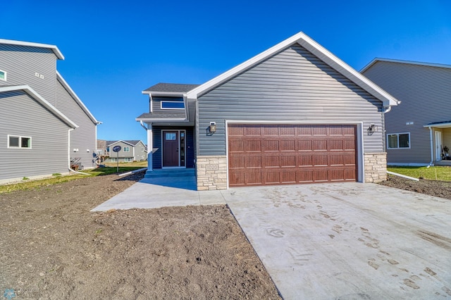 view of front facade featuring a garage