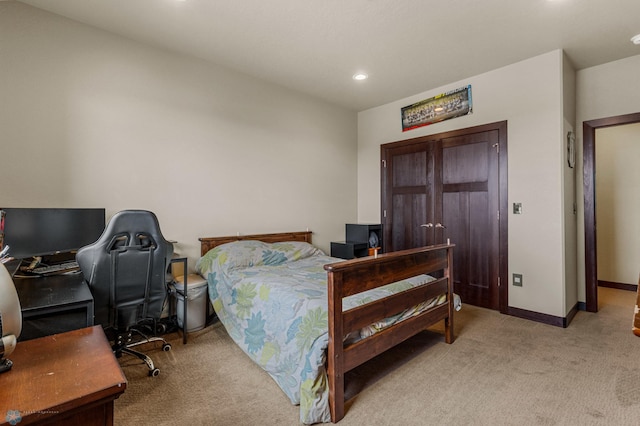 view of carpeted bedroom