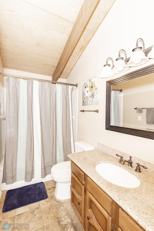 full bathroom featuring shower / bathtub combination with curtain, vanity, and toilet