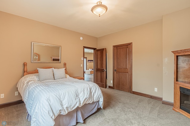 bedroom with carpet flooring