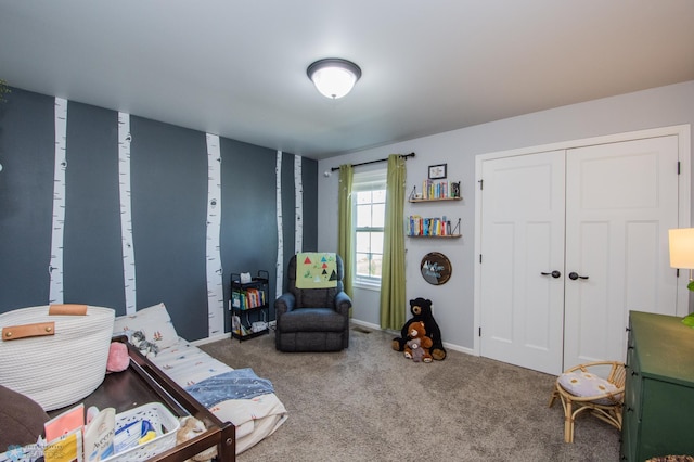 bedroom with carpet flooring