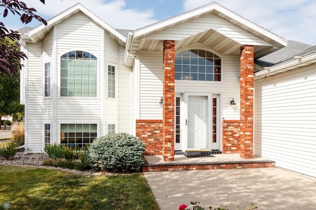 view of front of home