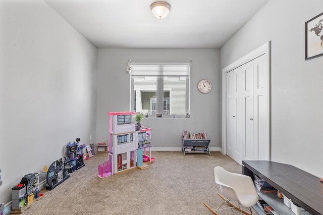 playroom with carpet floors