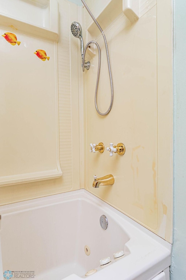 bathroom with shower / washtub combination