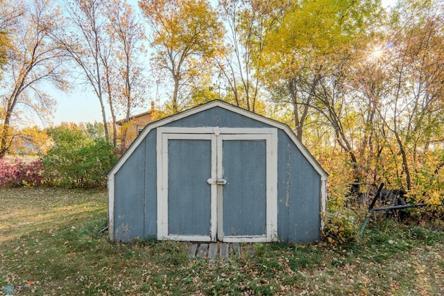 view of outdoor structure