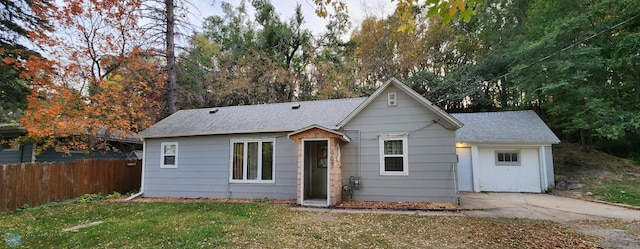 view of front of home with a front yard