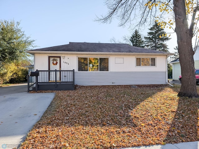 view of front of house