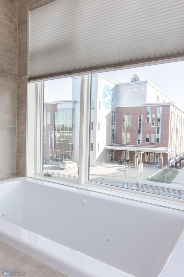 bathroom featuring a bathtub