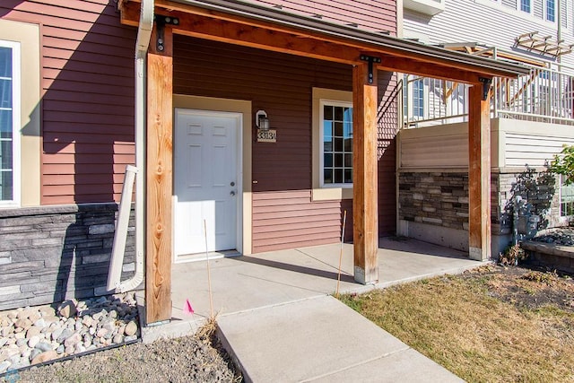 view of property entrance